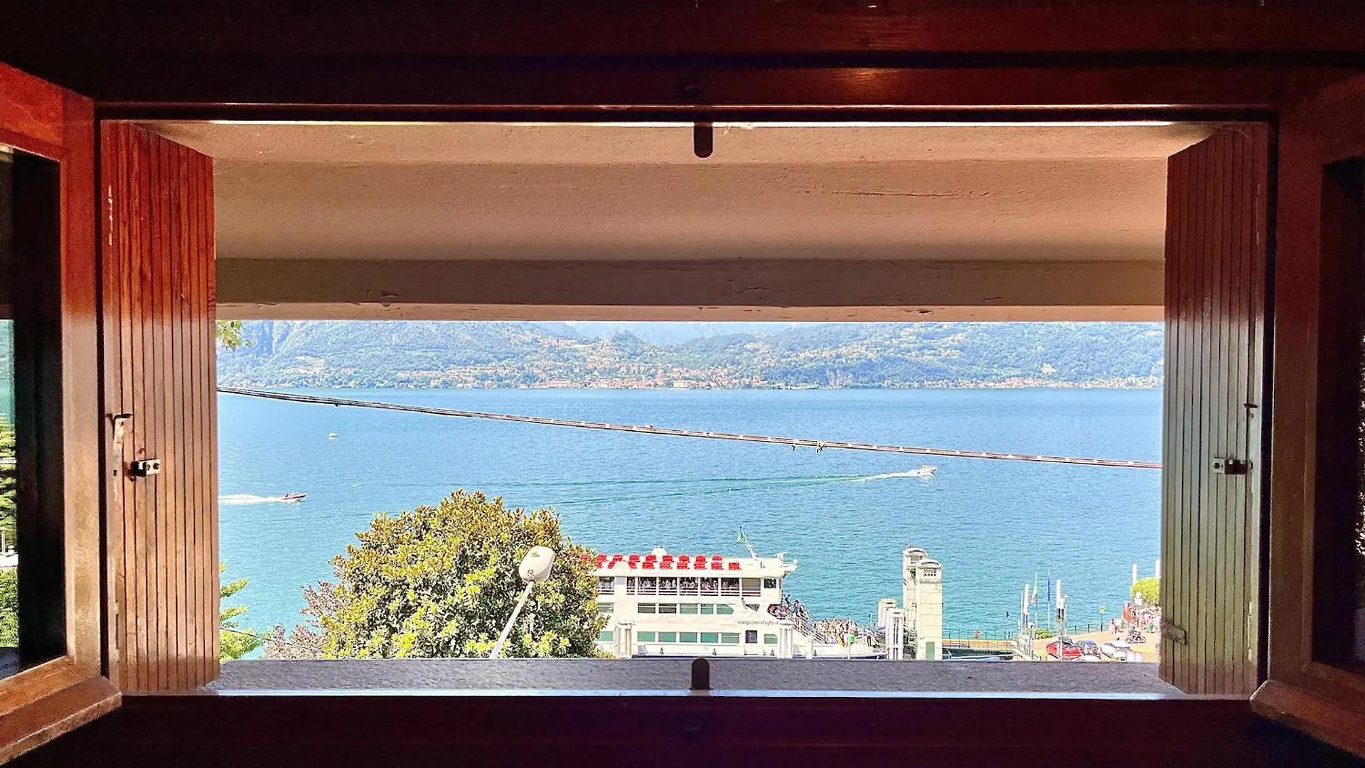 Villa Nella Varenna Back To 70' 0*,
